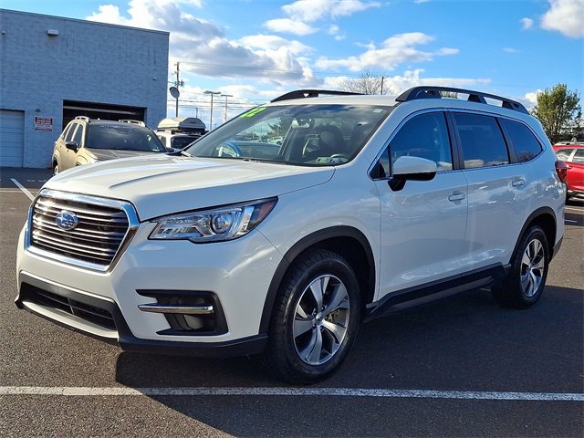 Certified 2022 Subaru Ascent Premium w/ Convenience Package image 3