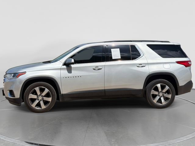 Used 2020 Chevrolet Traverse LT w/ LT Premium Package AWD/4WD image 7
