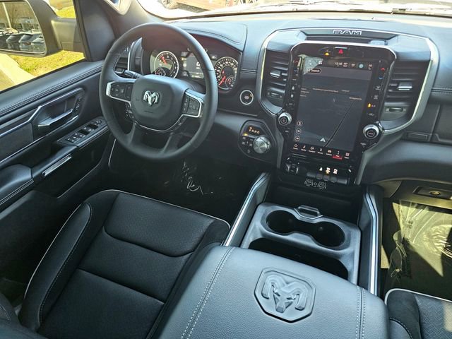 Used 2025 RAM 1500 Laramie w/ Sport Appearance Package AWD/4WD image 28