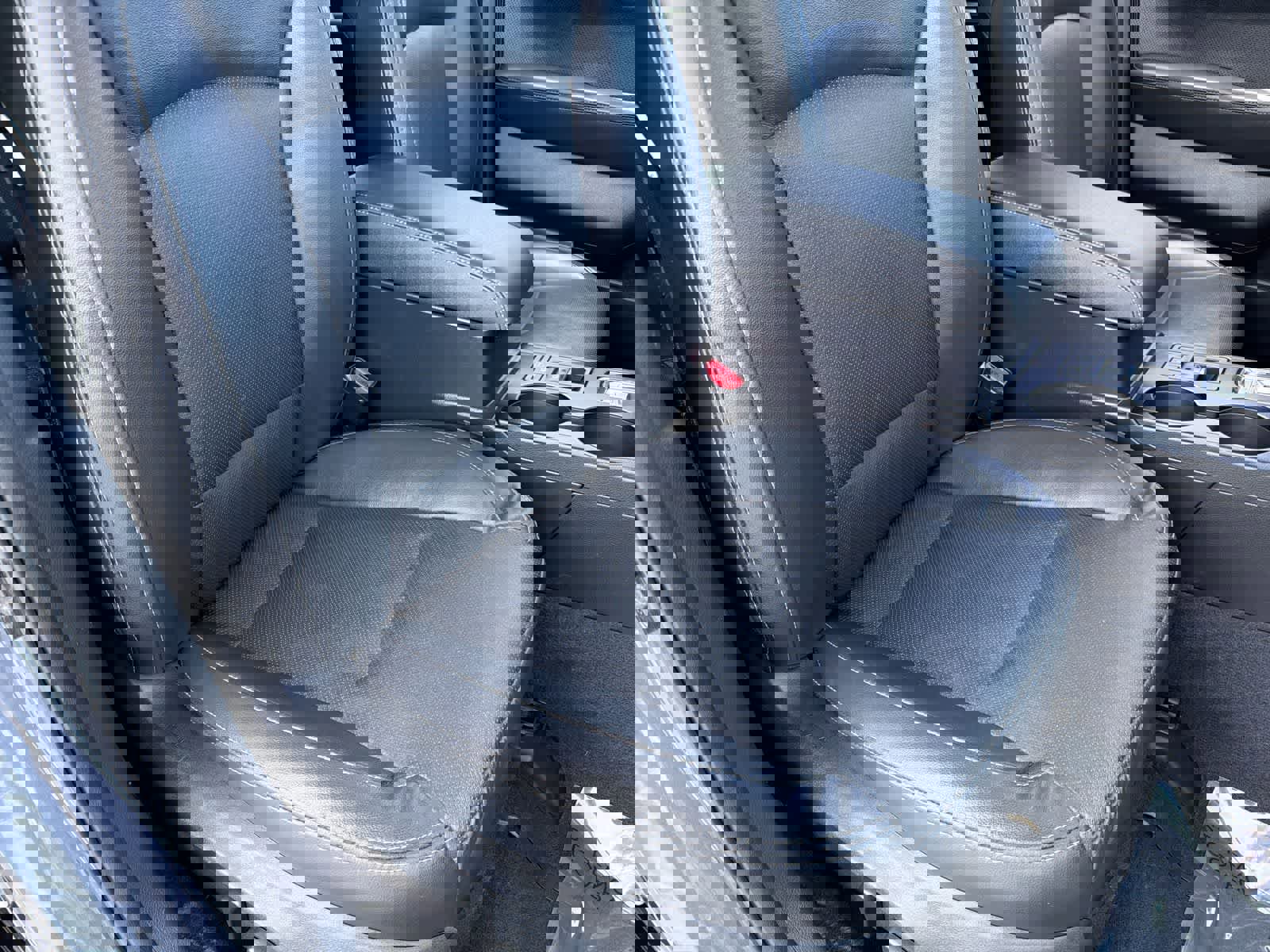 Used 2017 Subaru Outback 3.6R Limited image 23