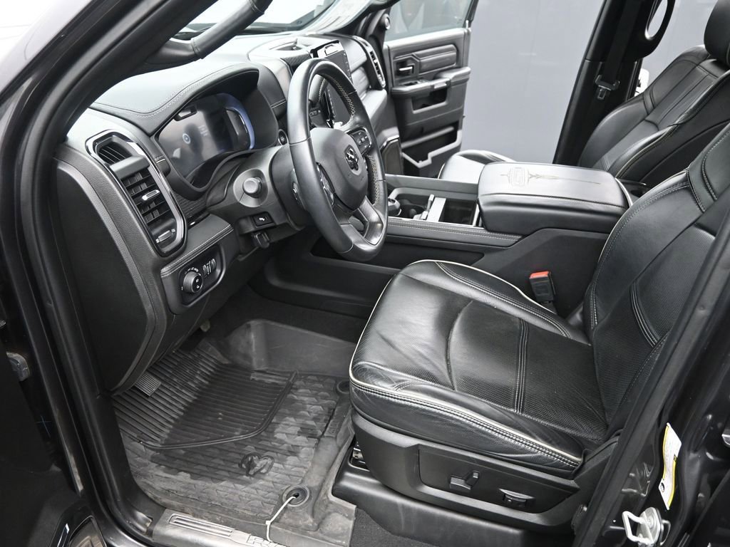 Used 2024 RAM 2500 Limited image 9