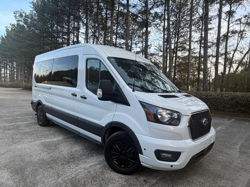 Used 2024 Ford Transit 350 XLT RWD image 17