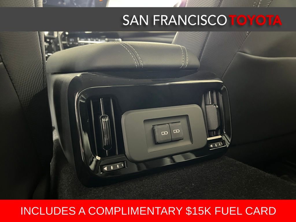 Certified 2024 Toyota Mirai XLE image 17