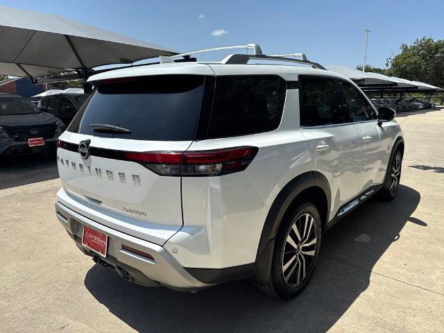 Certified 2025 Nissan Pathfinder Platinum w/ Cargo Package FWD image 9