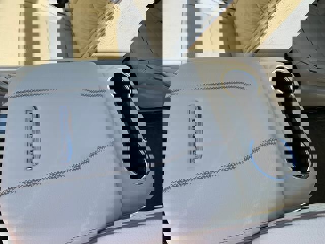 New 2026 GMC Yukon Denali w/ Advanced Technology Package image 32