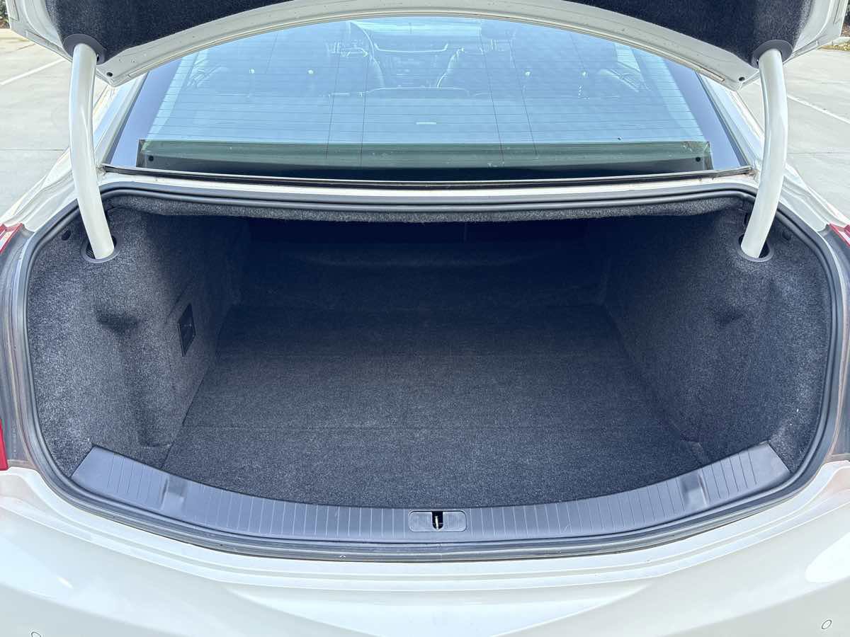 Used 2017 Cadillac XTS Premium Luxury image 12