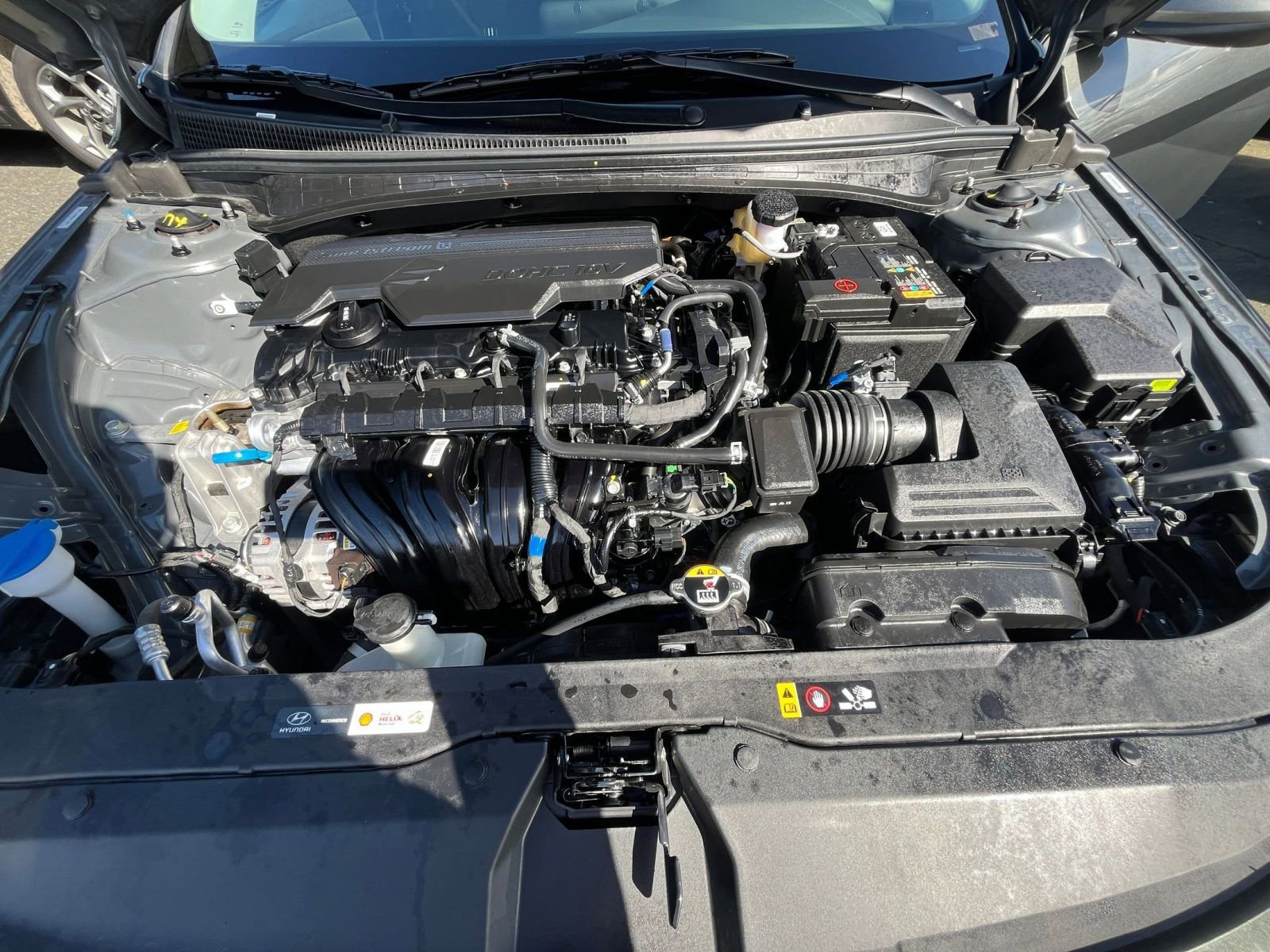 Used 2025 Hyundai Elantra SEL FWD image 35