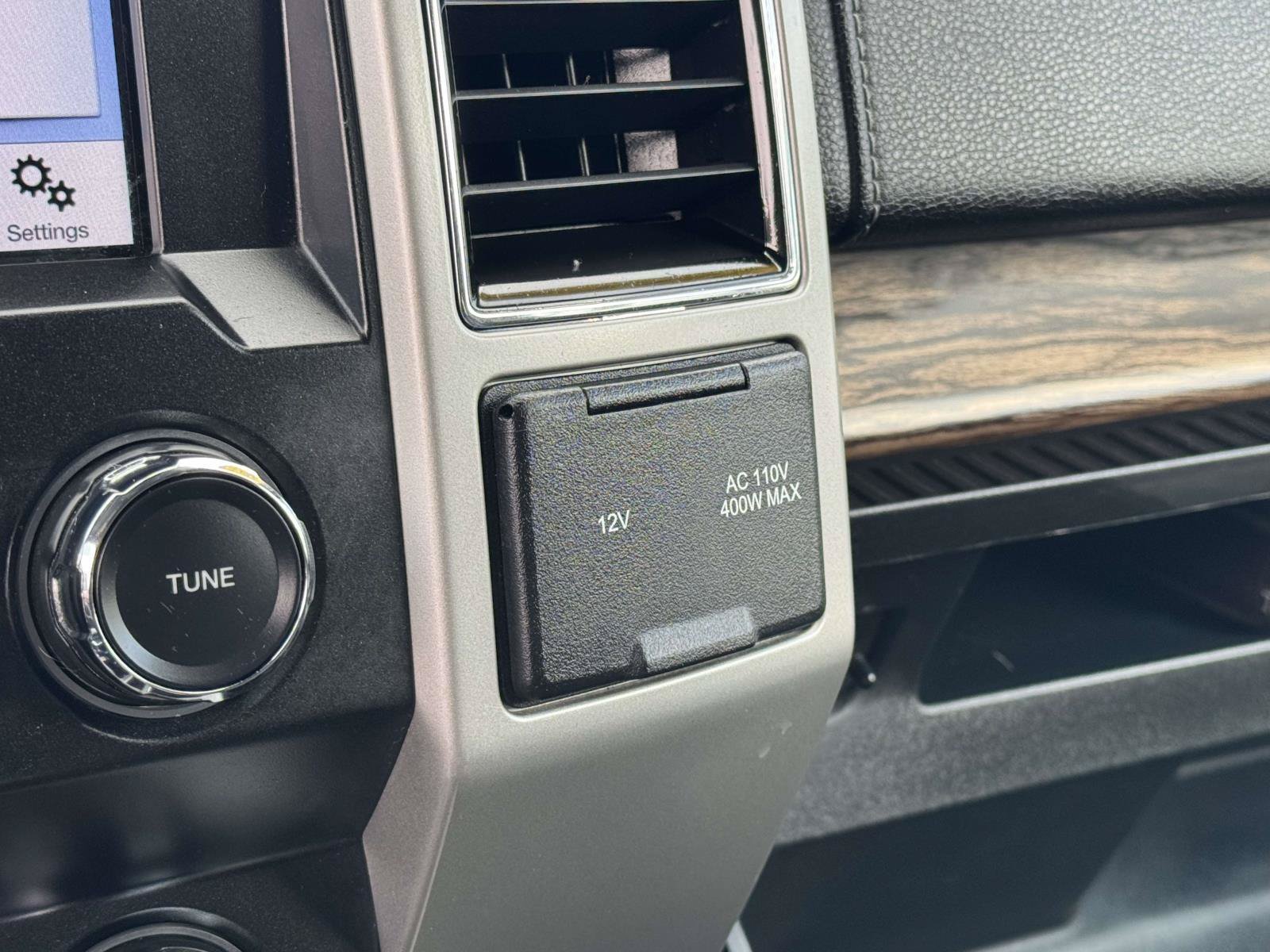 Used 2019 Ford F150 Lariat AWD/4WD image 31