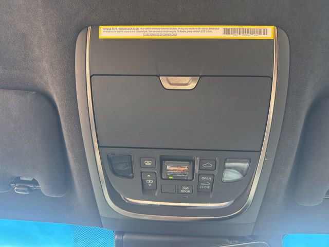 Used 2022 Lexus LS 500 AWD image 32