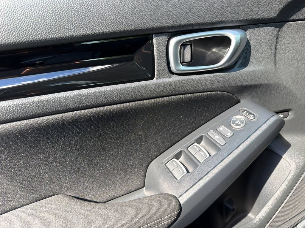 Used 2023 Honda Civic EX image 29