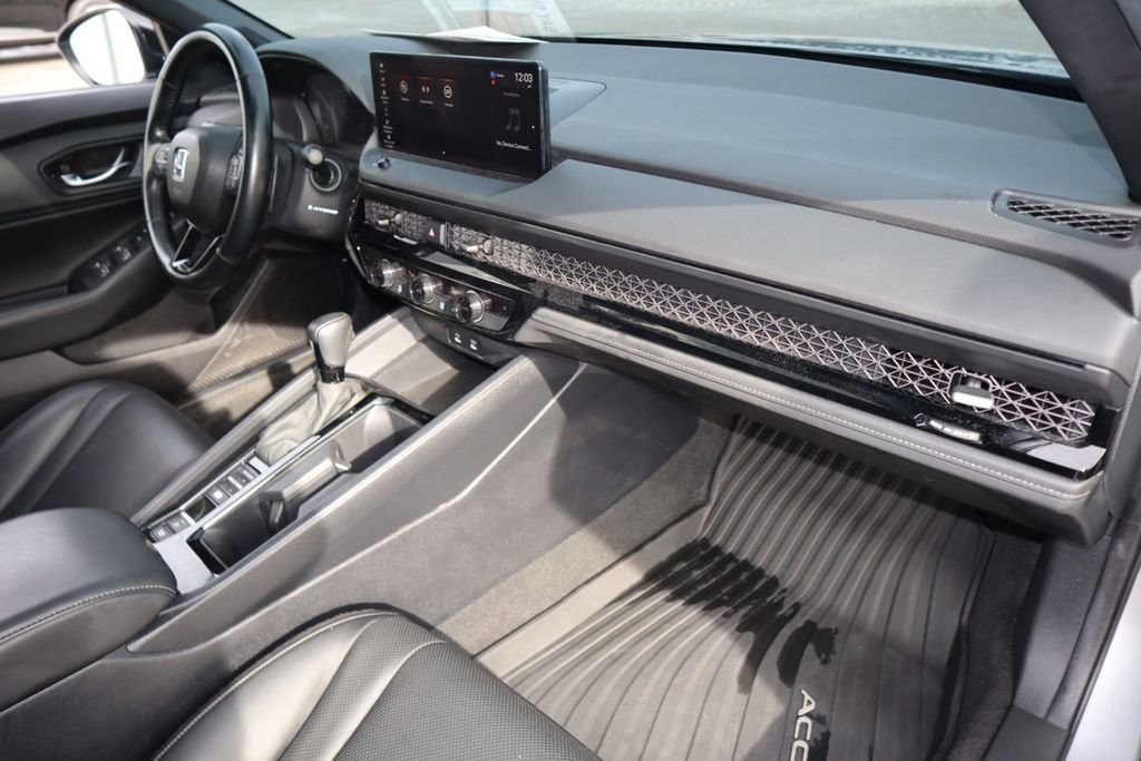 Used 2024 Honda Accord Sport image 25