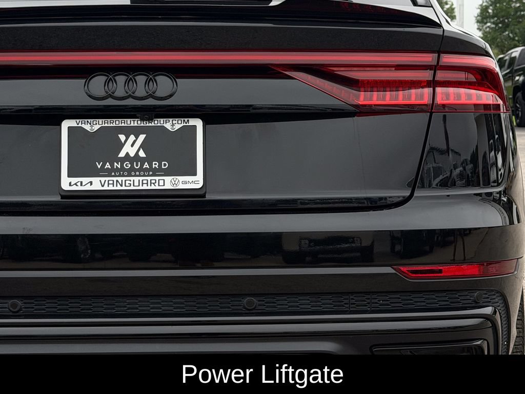 Used 2021 Audi Q8 Prestige w/ Prestige Package AWD/4WD image 7
