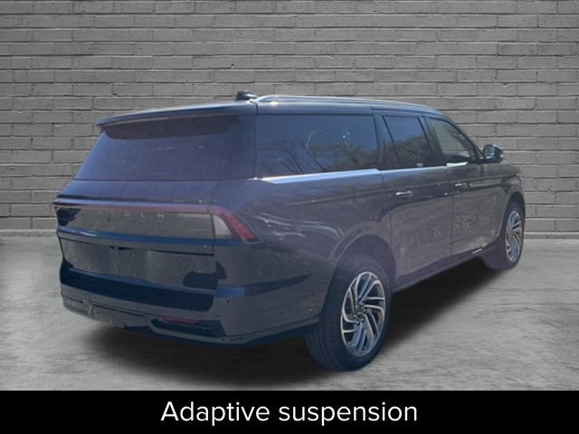 New 2026 Lincoln Navigator L Reserve AWD/4WD image 13