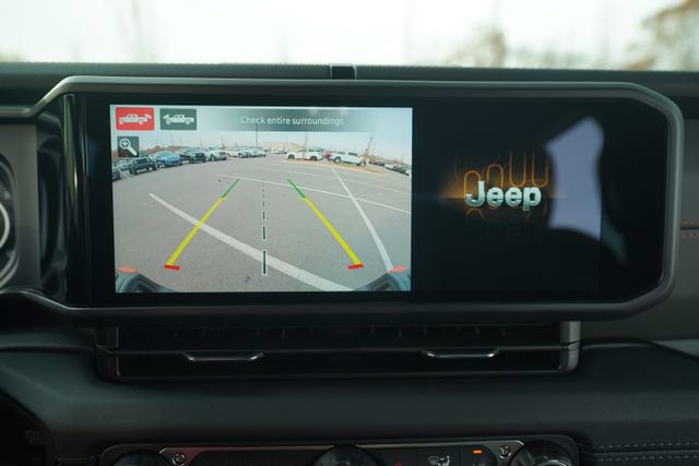 New 2026 Jeep Gladiator Mojave image 25