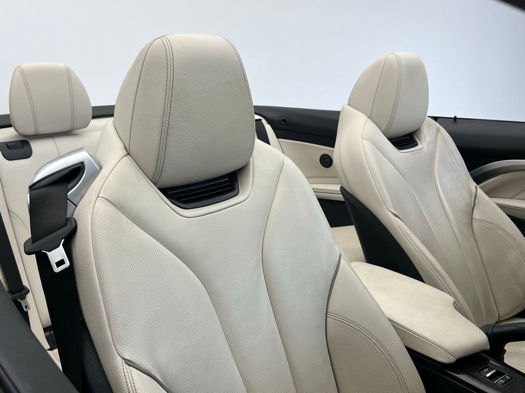 Used 2020 BMW 440i xDrive Convertible w/ M Sport Package image 12