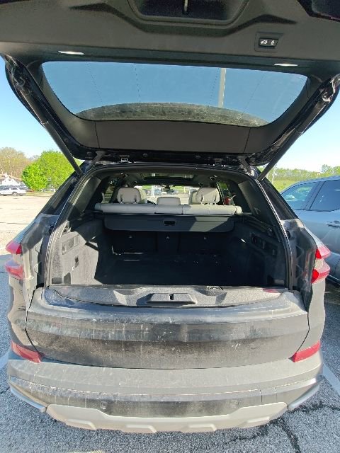 Used 2021 BMW X5 xDrive40i w/ Premium Package image 24