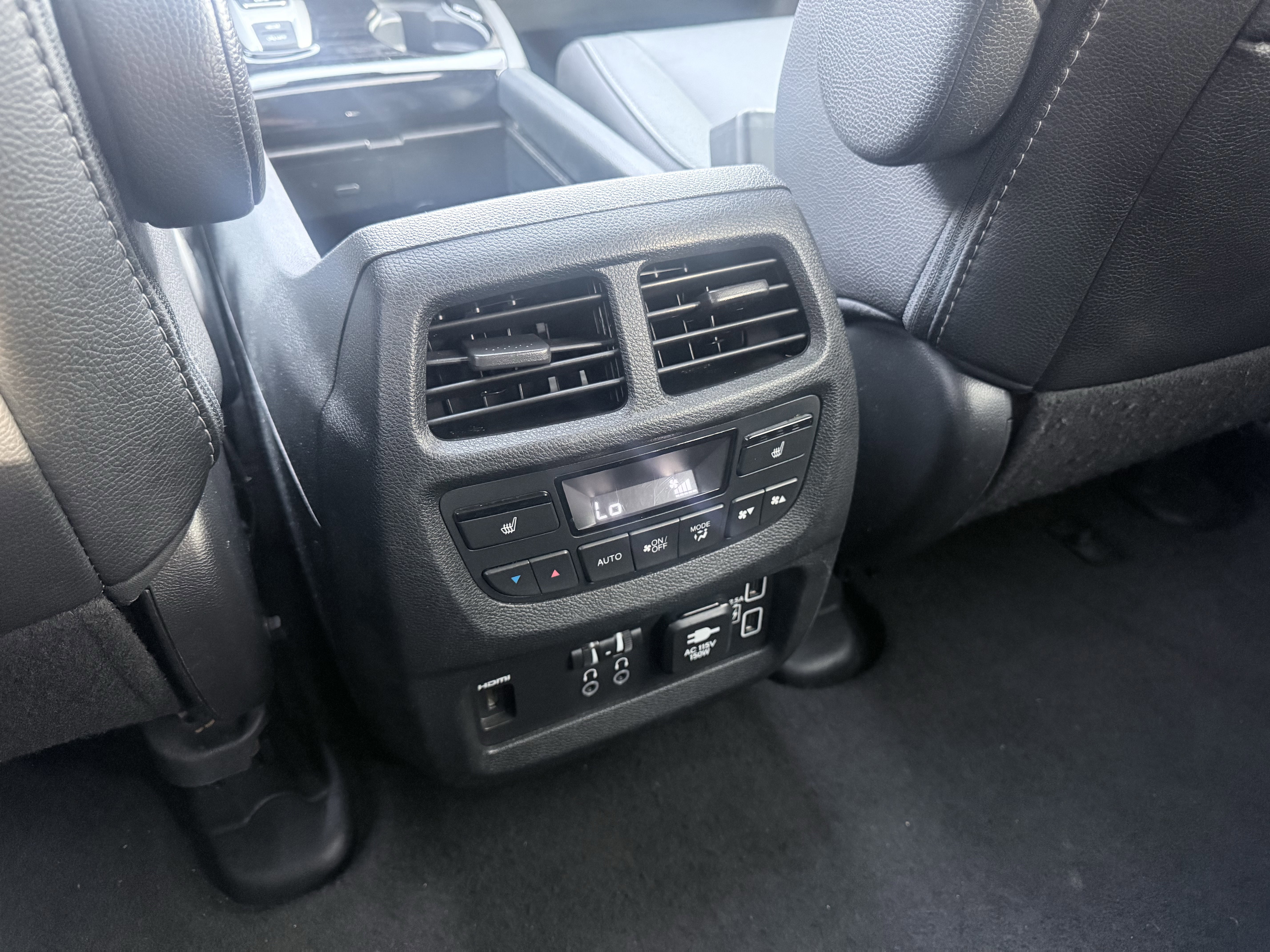 Used 2022 Honda Pilot Touring image 62