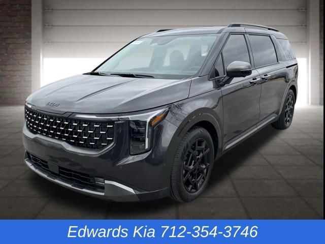 Used 2025 Kia Carnival SX Prestige image 8