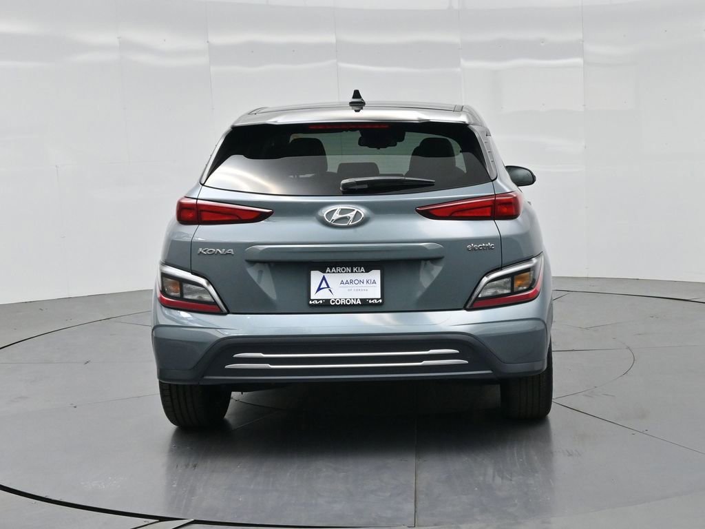Used 2023 Hyundai Kona SE w/ Cargo Package FWD image 29