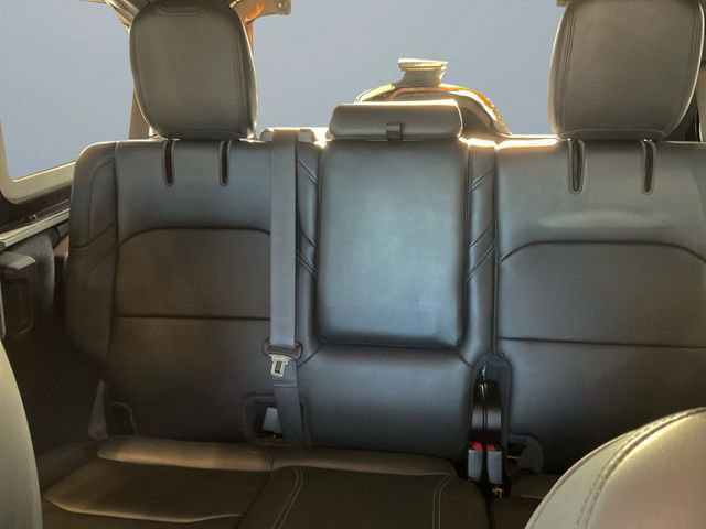 Used 2024 Jeep Wrangler Unlimited Rubicon 4xe image 13