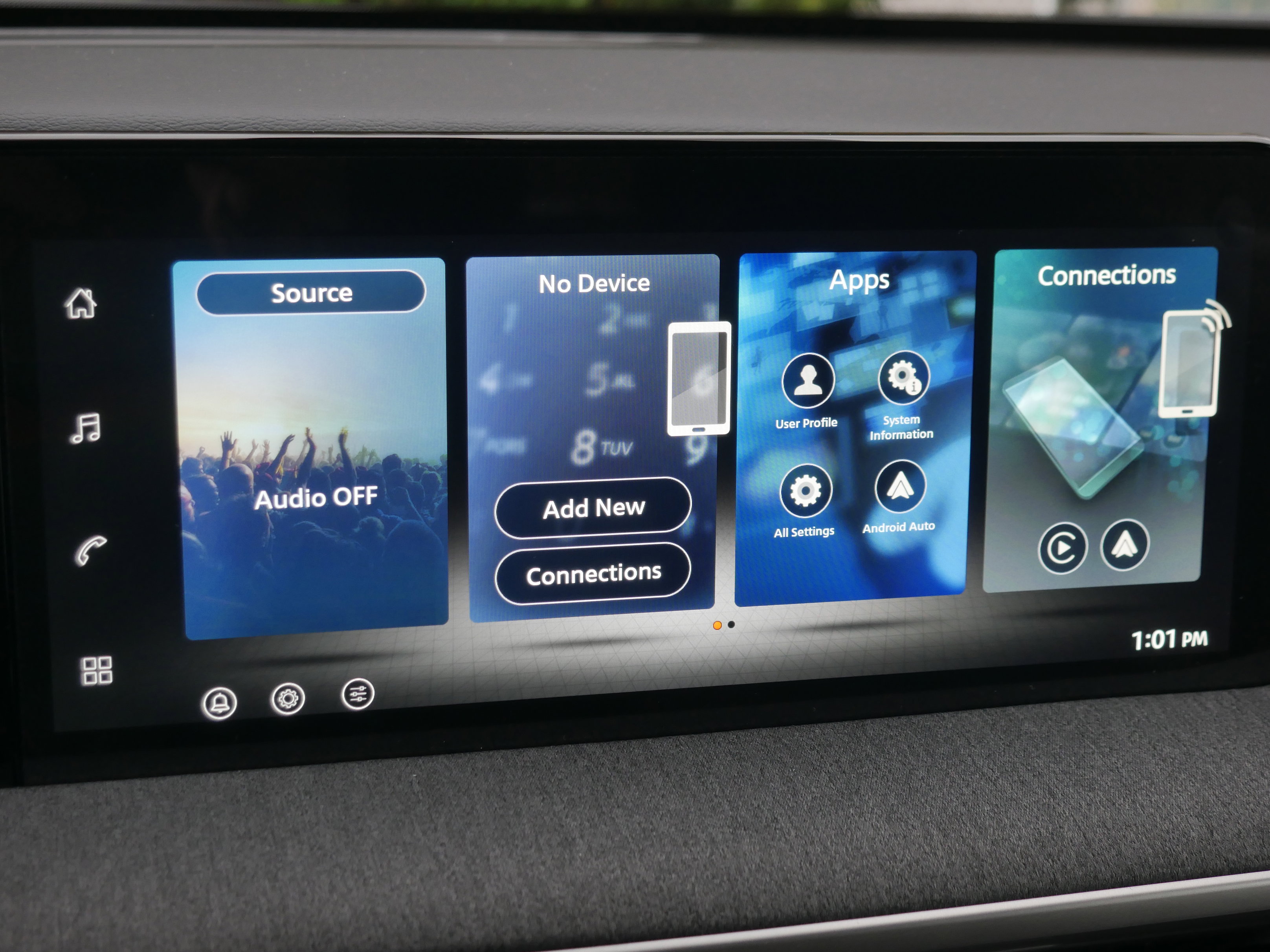 New 2026 Nissan Kicks SV w/ SV Premium Package image 9