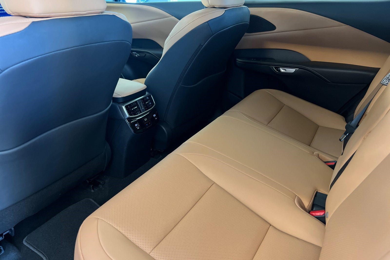 New 2026 Lexus RX 350 Premium AWD/4WD image 24