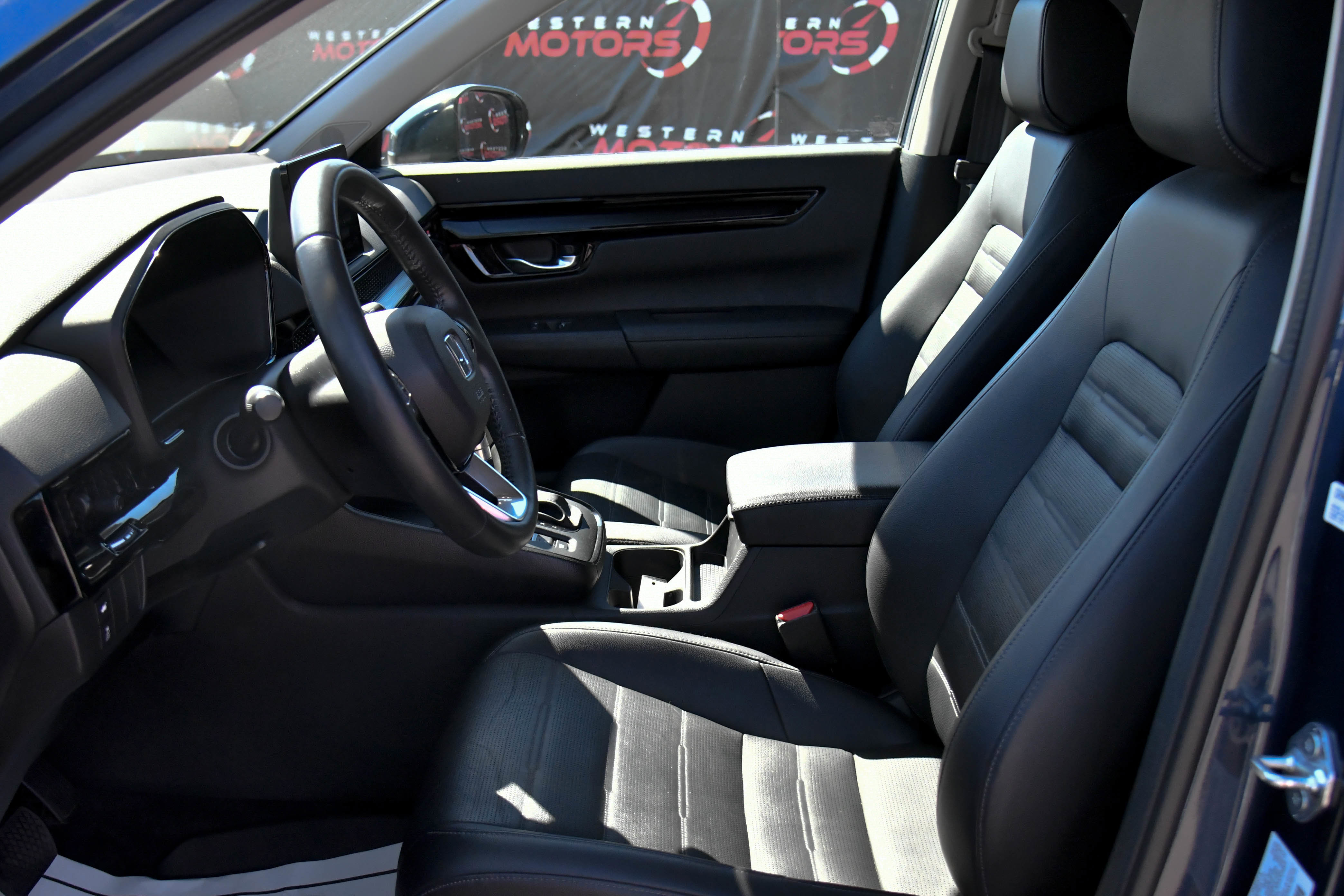 Used 2024 Honda CR-V EX-L image 18