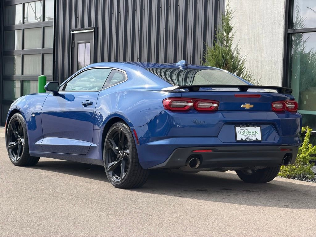 Used 2022 Chevrolet Camaro LT RWD image 3