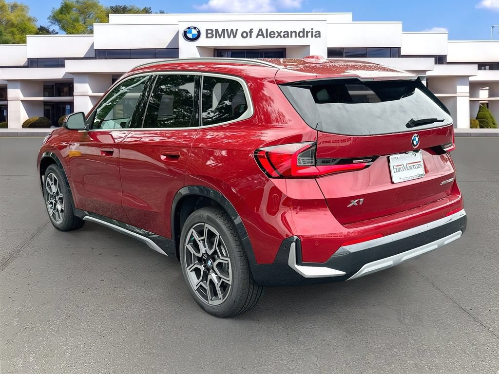 New 2027 BMW X1 xDrive28i AWD/4WD image 7