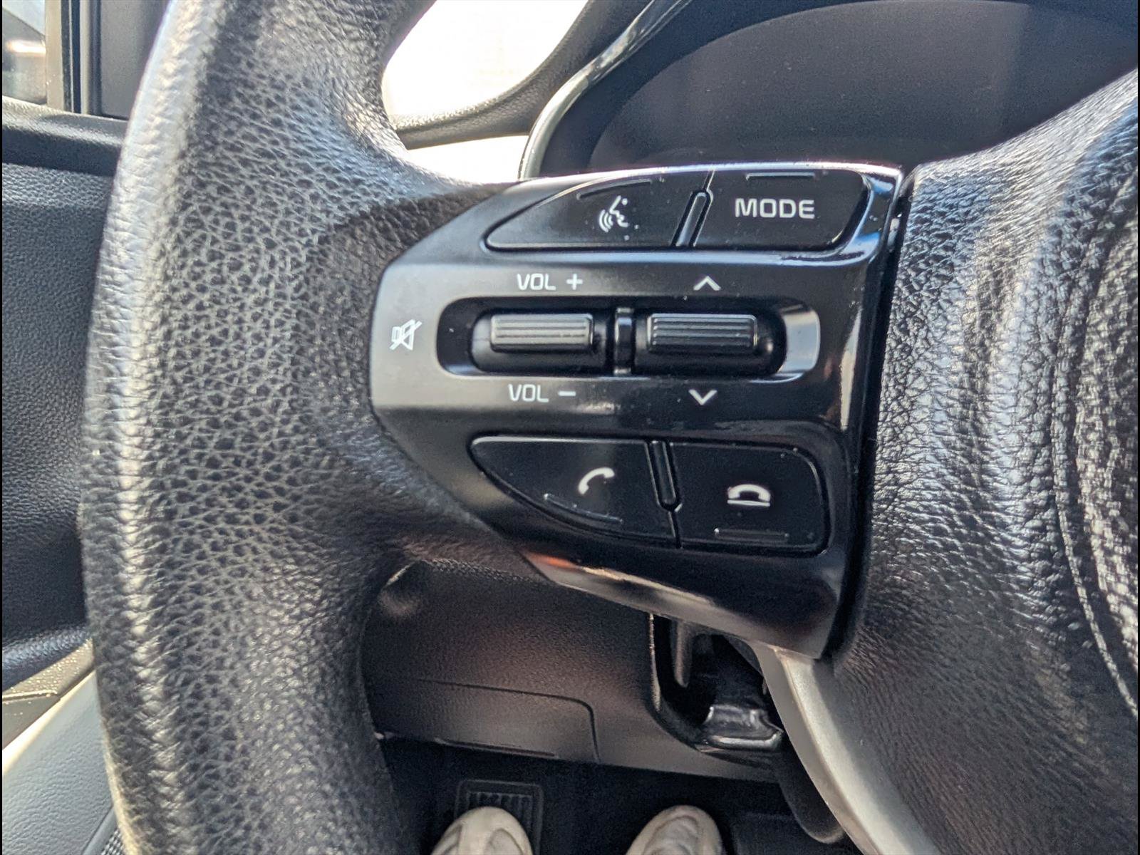 Used 2020 Kia Rio S FWD image 14