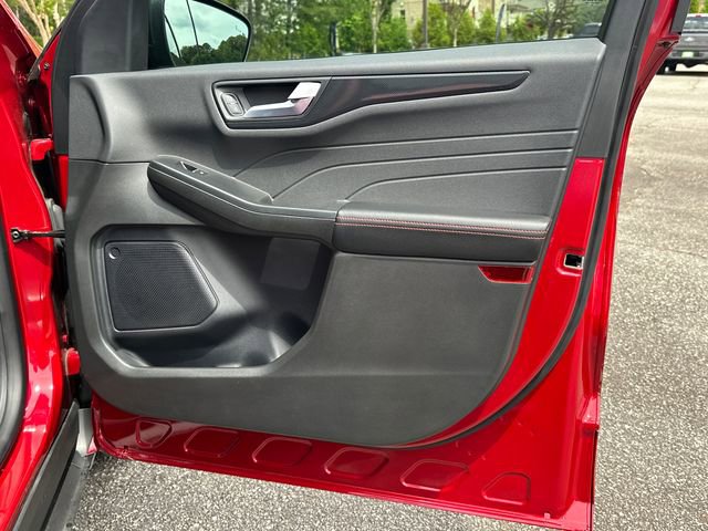 Used 2024 Ford Escape ST-Line w/ Tech Pack #1 FWD image 14