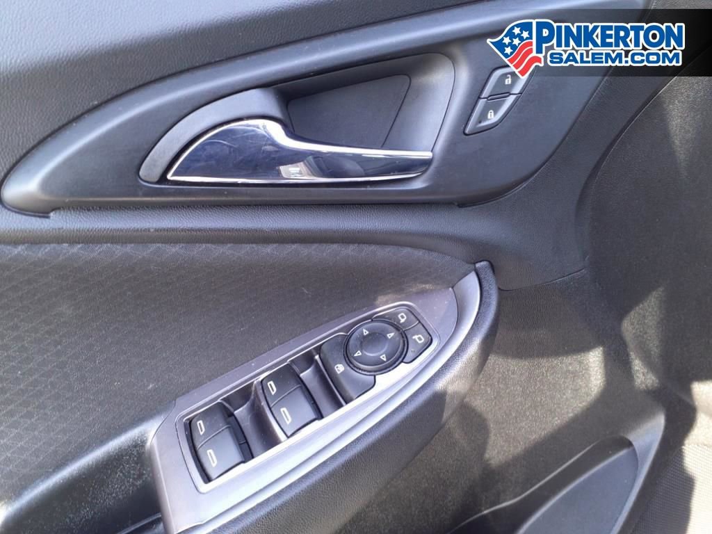 Used 2022 Chevrolet Malibu LS image 10