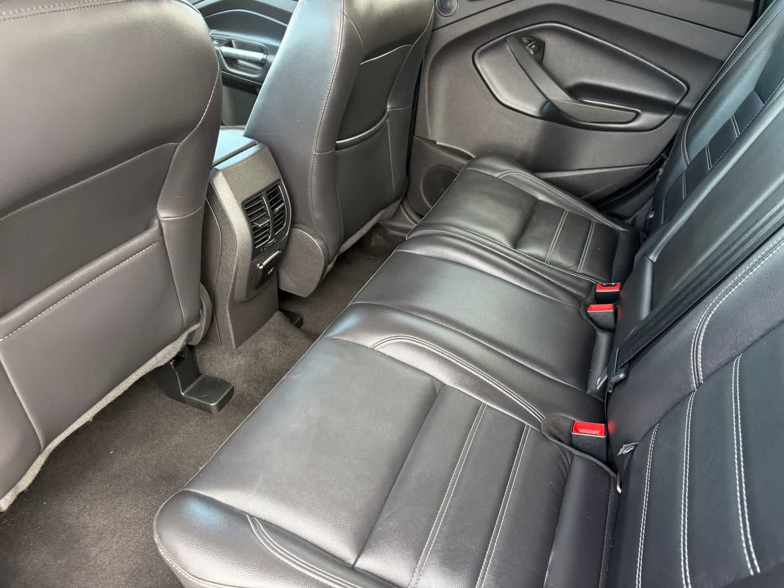 Used 2019 Ford Escape Titanium FWD image 10