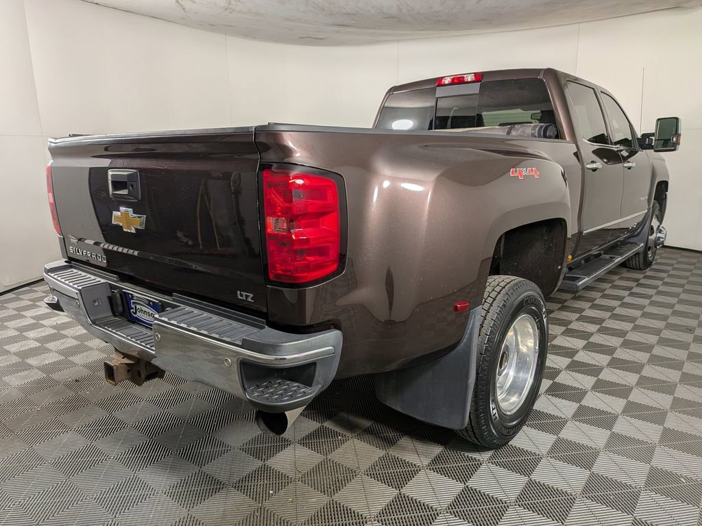 Used 2016 Chevrolet Silverado 3500 LTZ w/ Duramax Plus Package image 7