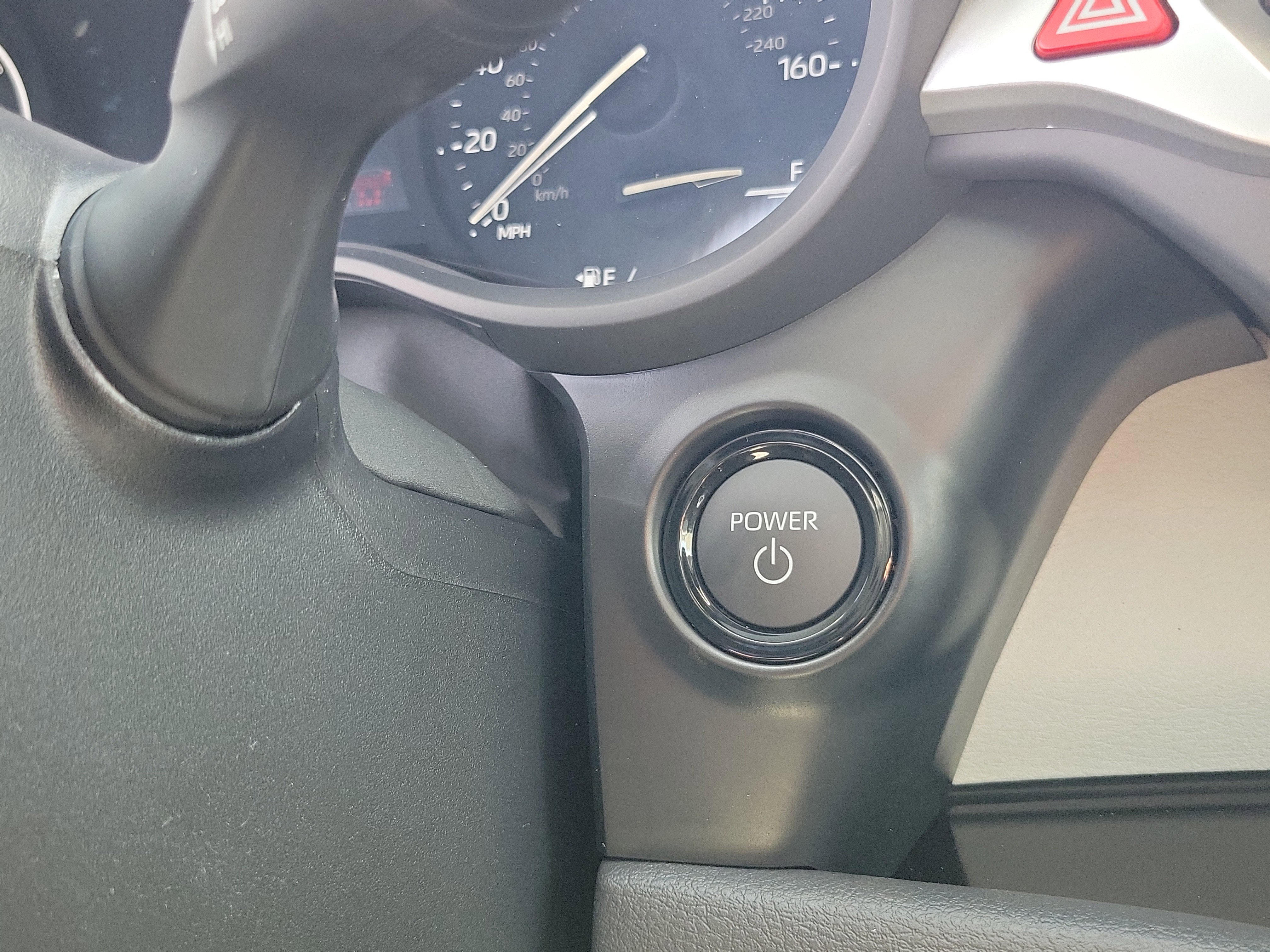 New 2026 Toyota Sienna XLE image 30