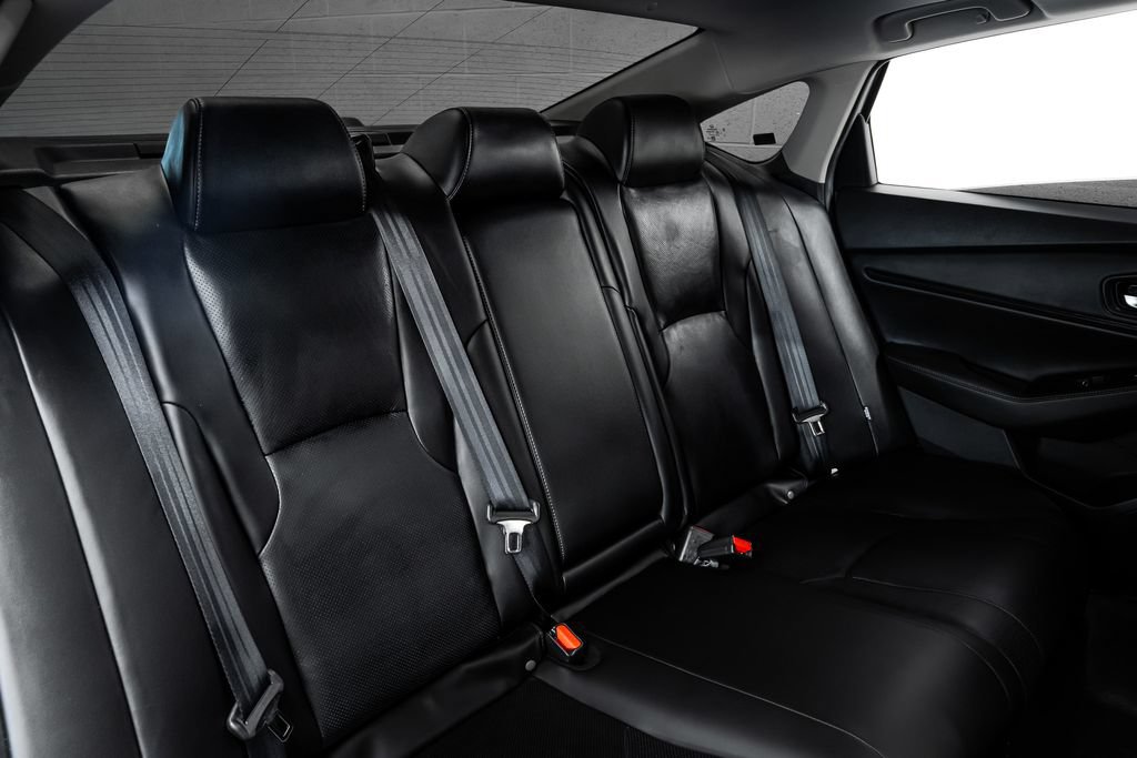 Used 2024 Honda Accord Touring image 33