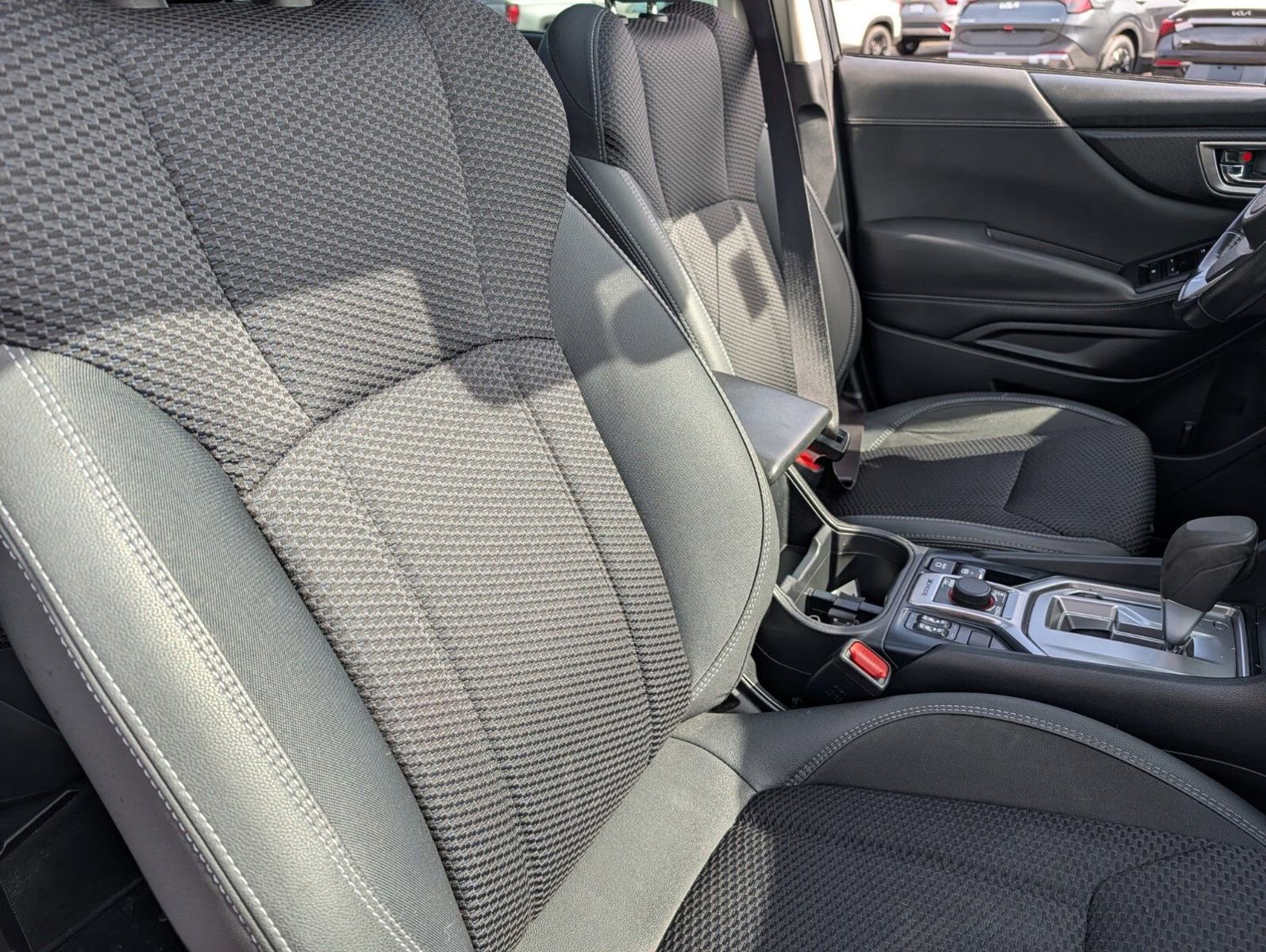 Used 2022 Subaru Forester Premium AWD/4WD image 22
