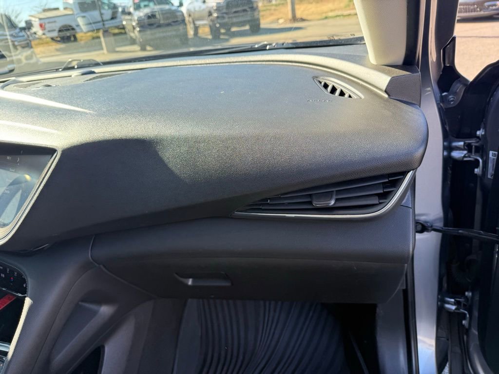 Used 2022 Buick Envision Essence w/ Technology Package II AWD/4WD image 34