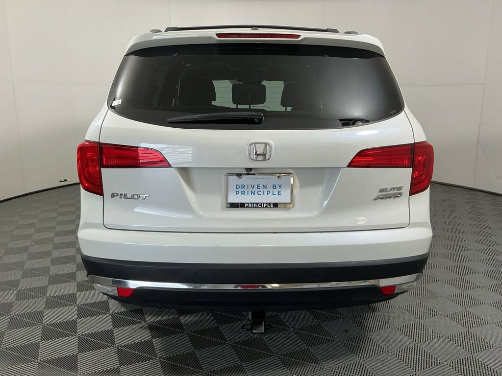 Used 2017 Honda Pilot Elite image 6