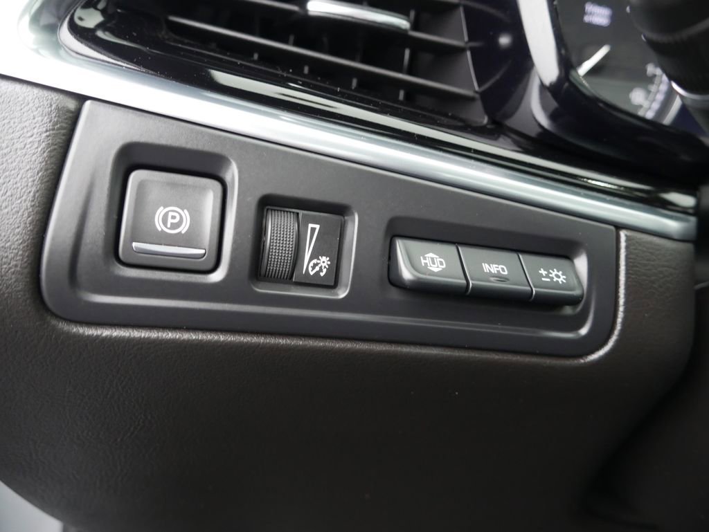 Used 2024 Cadillac XT6 Premium Luxury w/ Technology Package image 42