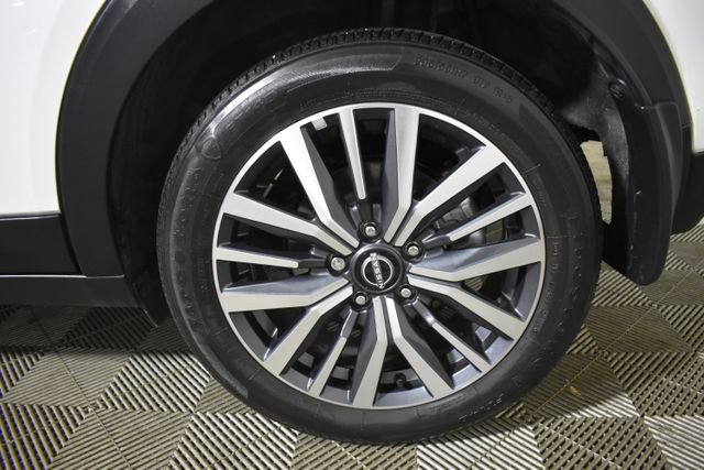 Used 2024 Nissan Kicks SV FWD image 37