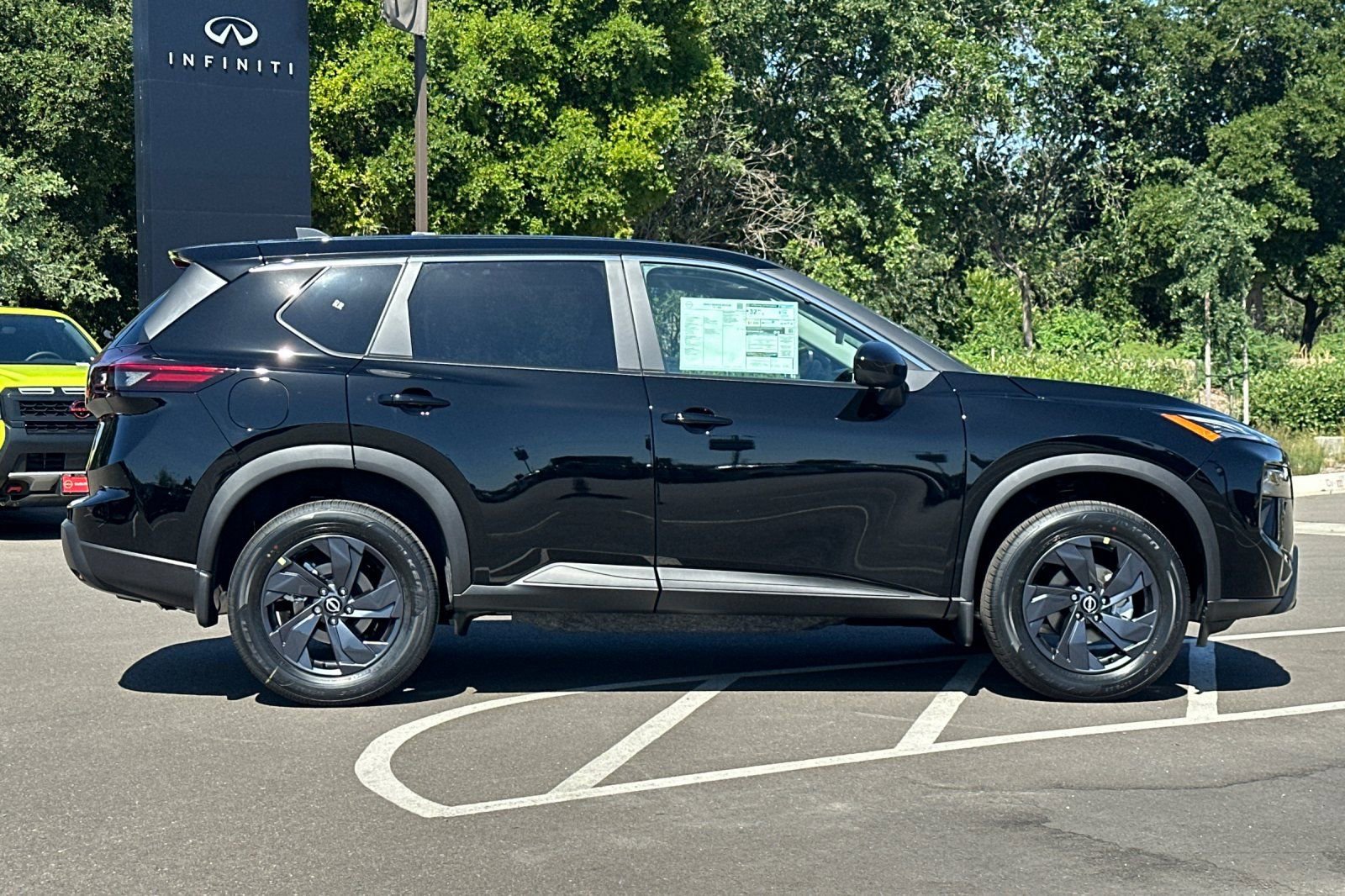 New 2026 Nissan Rogue SV image 3