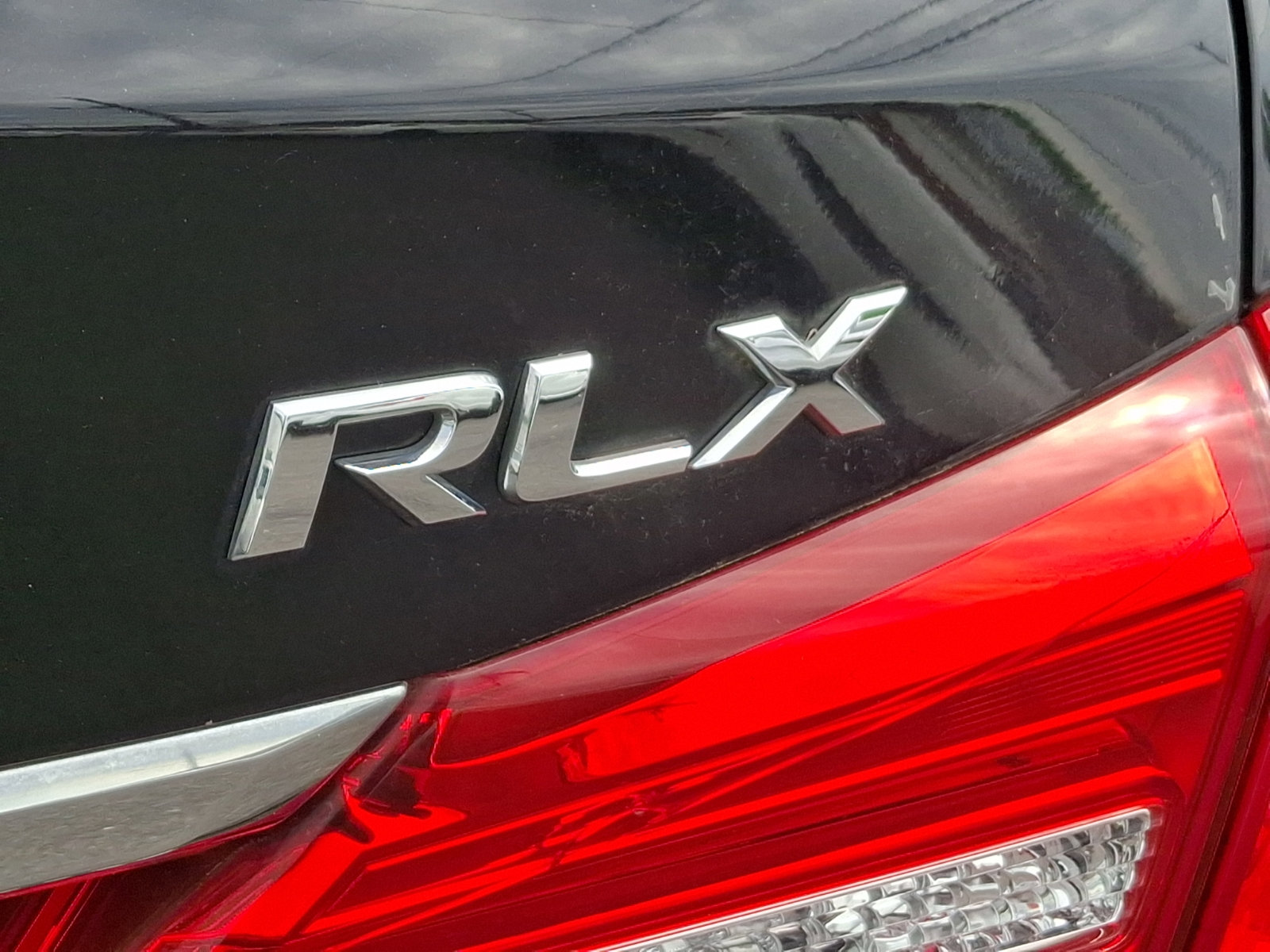 Used 2014 Acura RLX w/ Advance Package FWD image 31