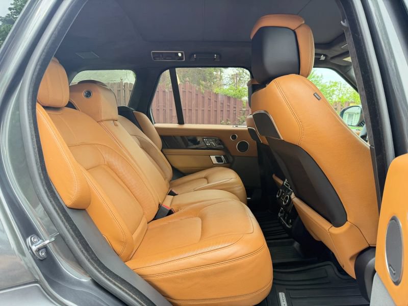 Used 2020 Land Rover Range Rover Autobiography AWD/4WD image 27