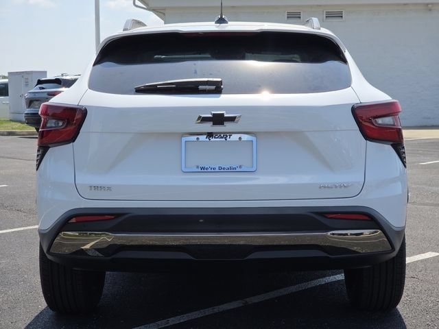 New 2026 Chevrolet Trax ACTIV w/ Sunroof Package FWD image 15