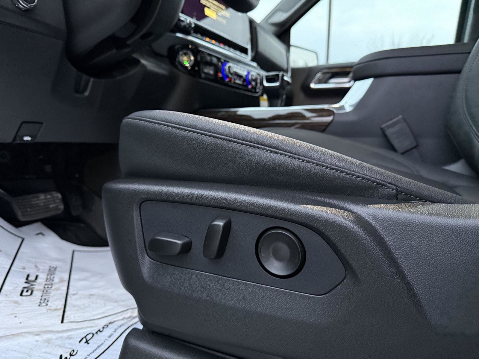 New 2026 GMC Sierra 1500 Elevation w/ Elevation Premium Package image 13