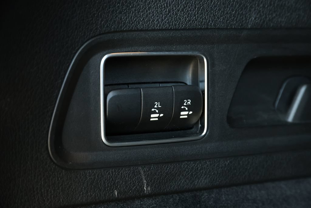 Used 2020 Mercedes-Benz GLS 450 4MATIC image 11