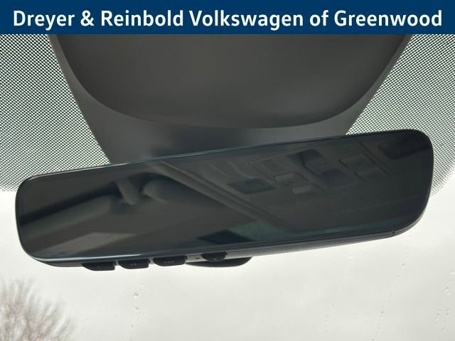 New 2026 Volkswagen Taos SE image 30
