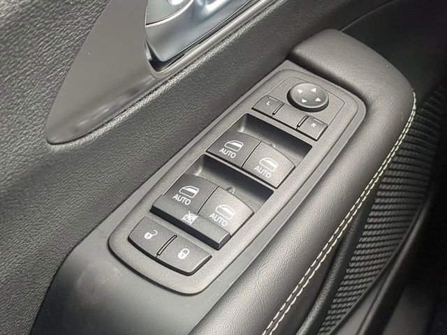 New 2026 Chrysler Pacifica Select image 29