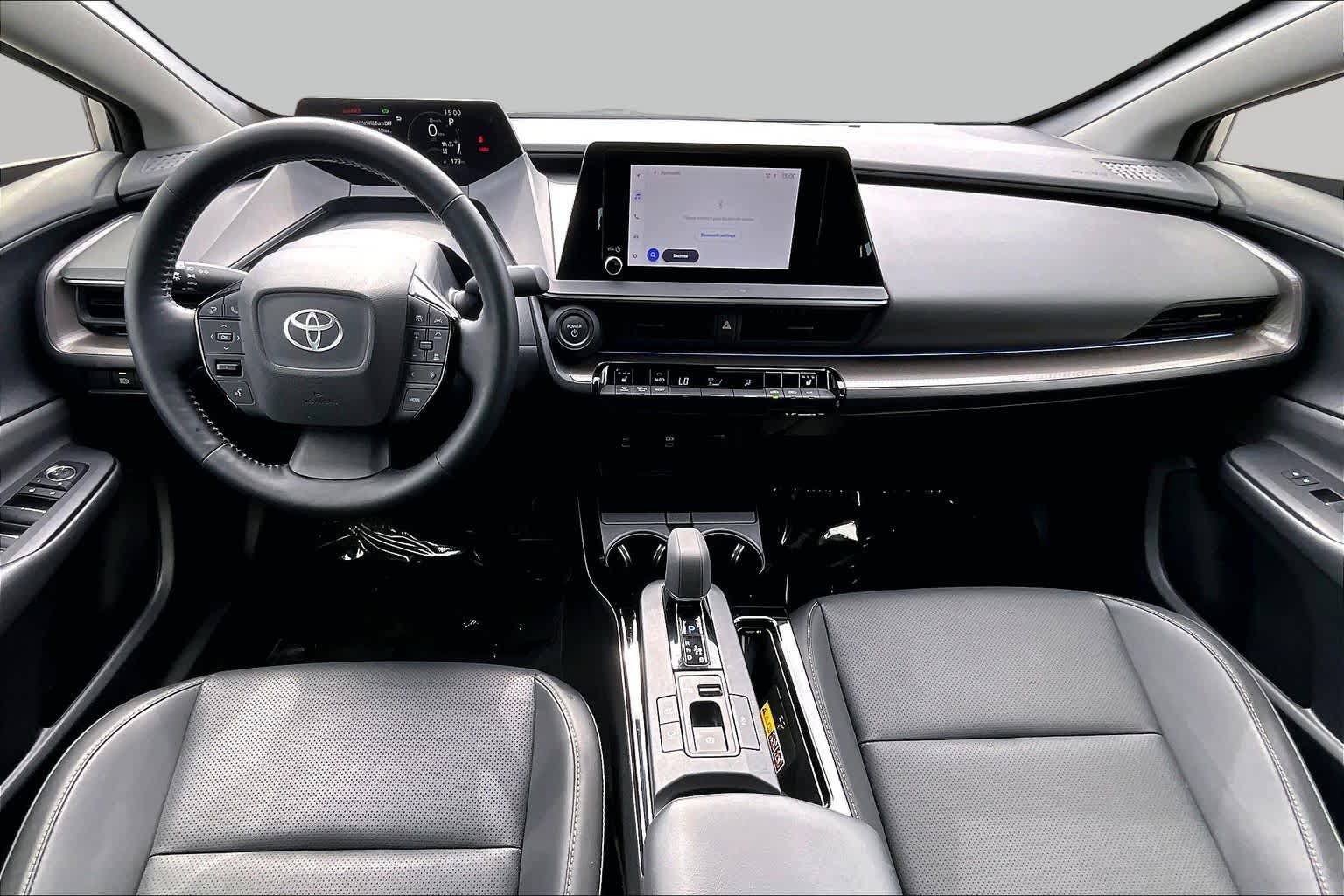 Used 2025 Toyota Prius XLE FWD image 15